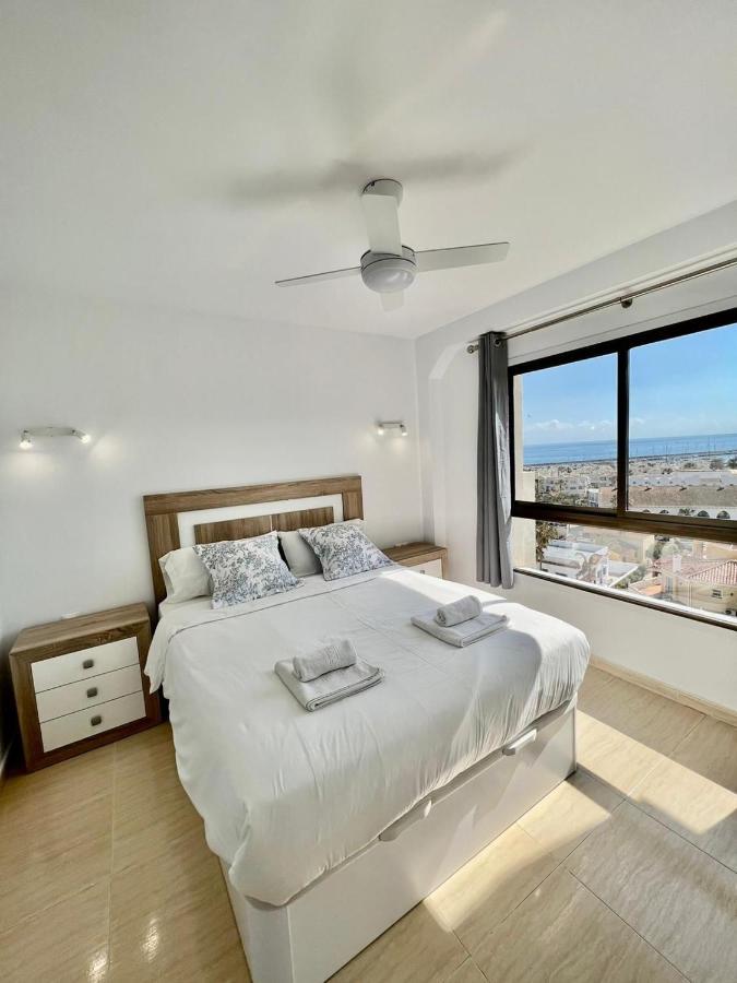 Apartment Sol Carihuela Torremolinos Eksteriør billede