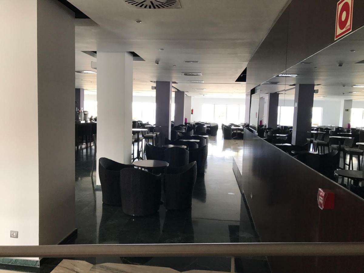 Apartment Sol Carihuela Torremolinos Eksteriør billede